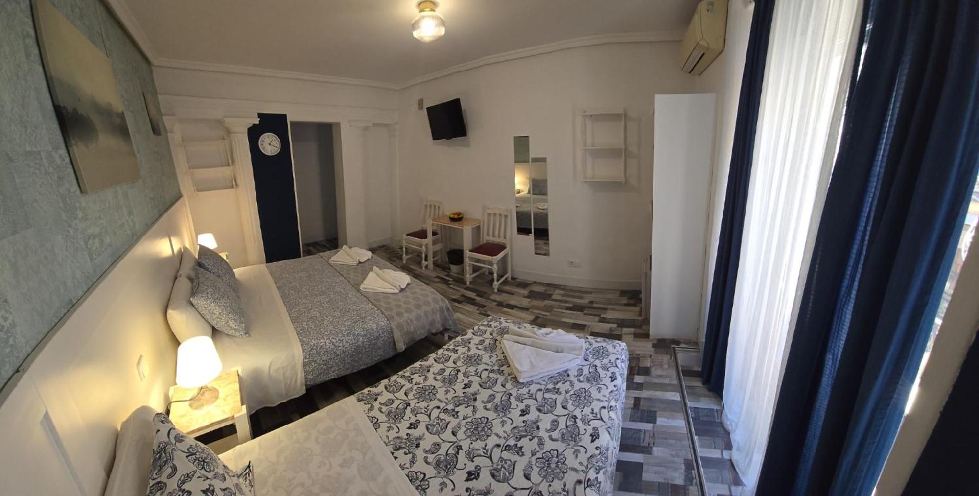 Fuencarral Adeco Hotel Madrid Kültér fotó